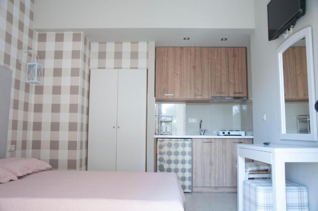 Ariadnes Holiday Accommodation Apidias Lakos 外观 照片