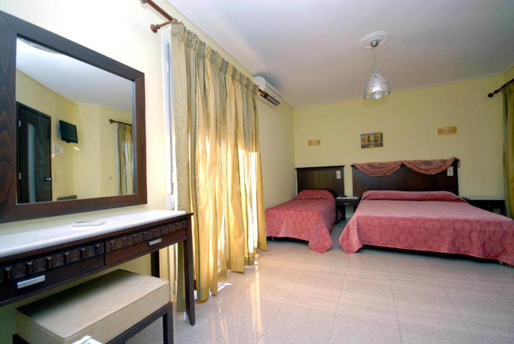 Ariadnes Holiday Accommodation Apidias Lakos 外观 照片