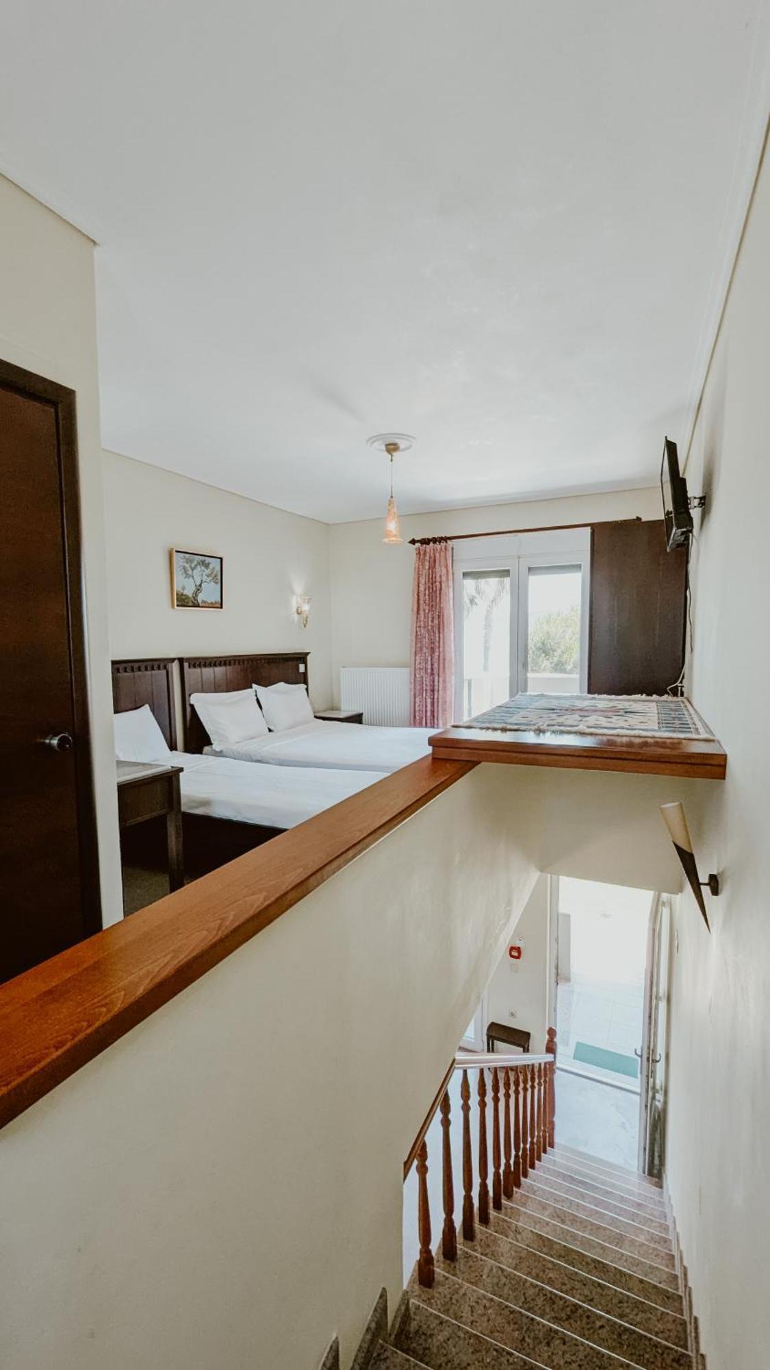 Ariadnes Holiday Accommodation Apidias Lakos 外观 照片